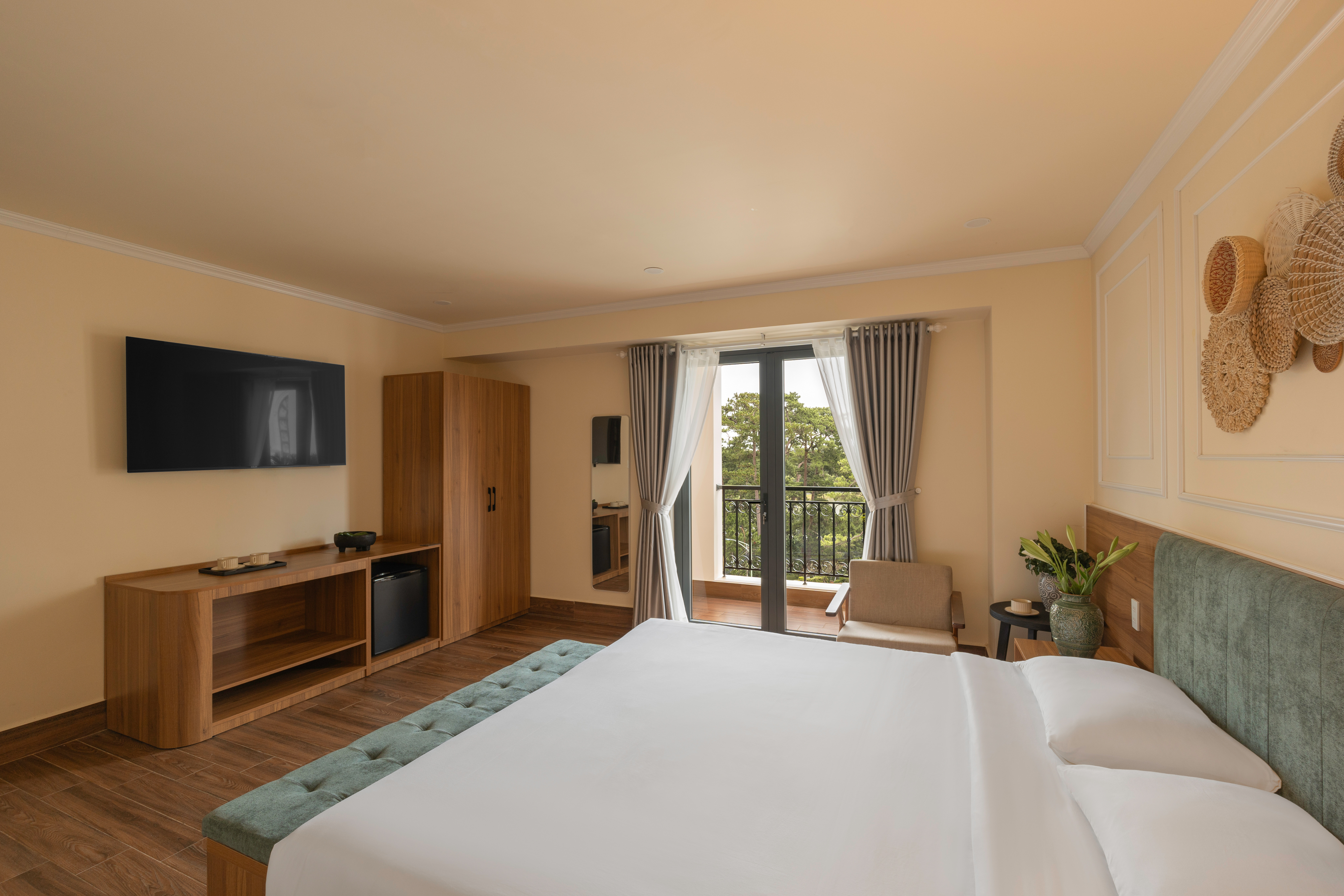 Deluxe Double Balcony