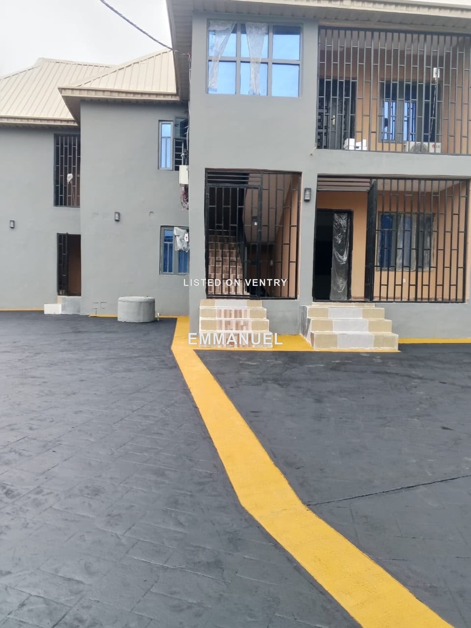 0 bedroom self-contain for rent in Old Ife Road, Adegbayi, Ibadan