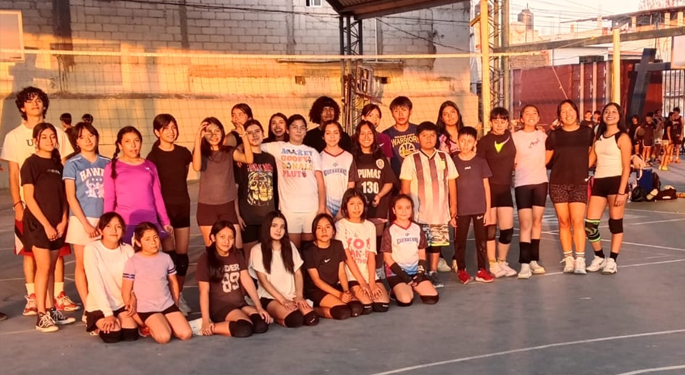 Entrenamiento de Voleibol: Club Pumas — foto 1