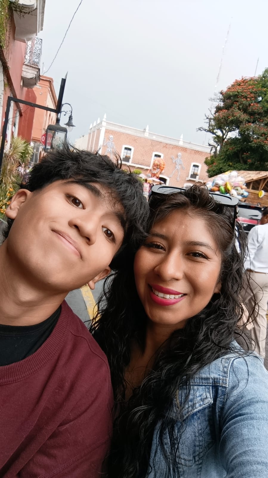 Foto de Edith Méndez y su hijo Santiago Méndez