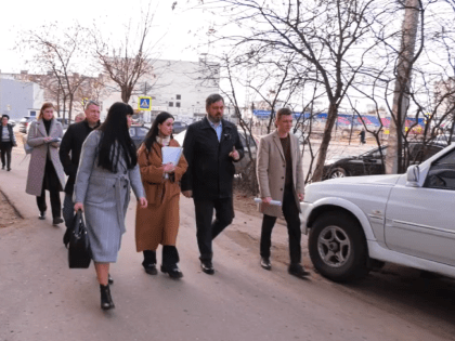 Глава города Дзержинска Михаил Клинков продолжает серию встреч с депутатами и жителями