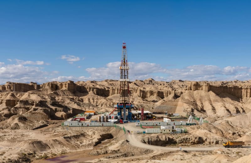 Contenedores reefer en faena minera del norte de Chile