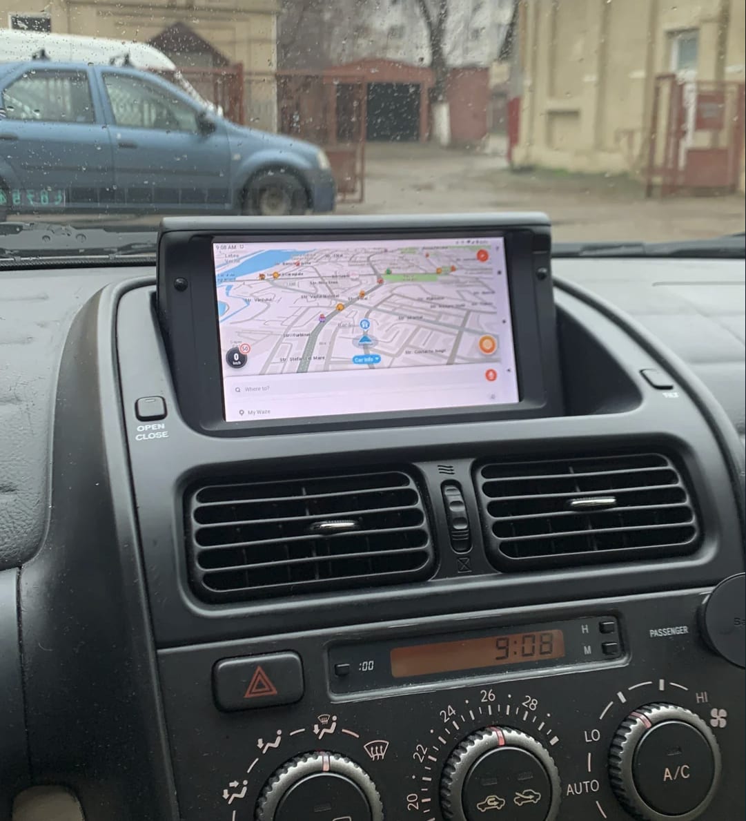 Guía de pedido e instalación: custom dash para Toyota con GPS integrado