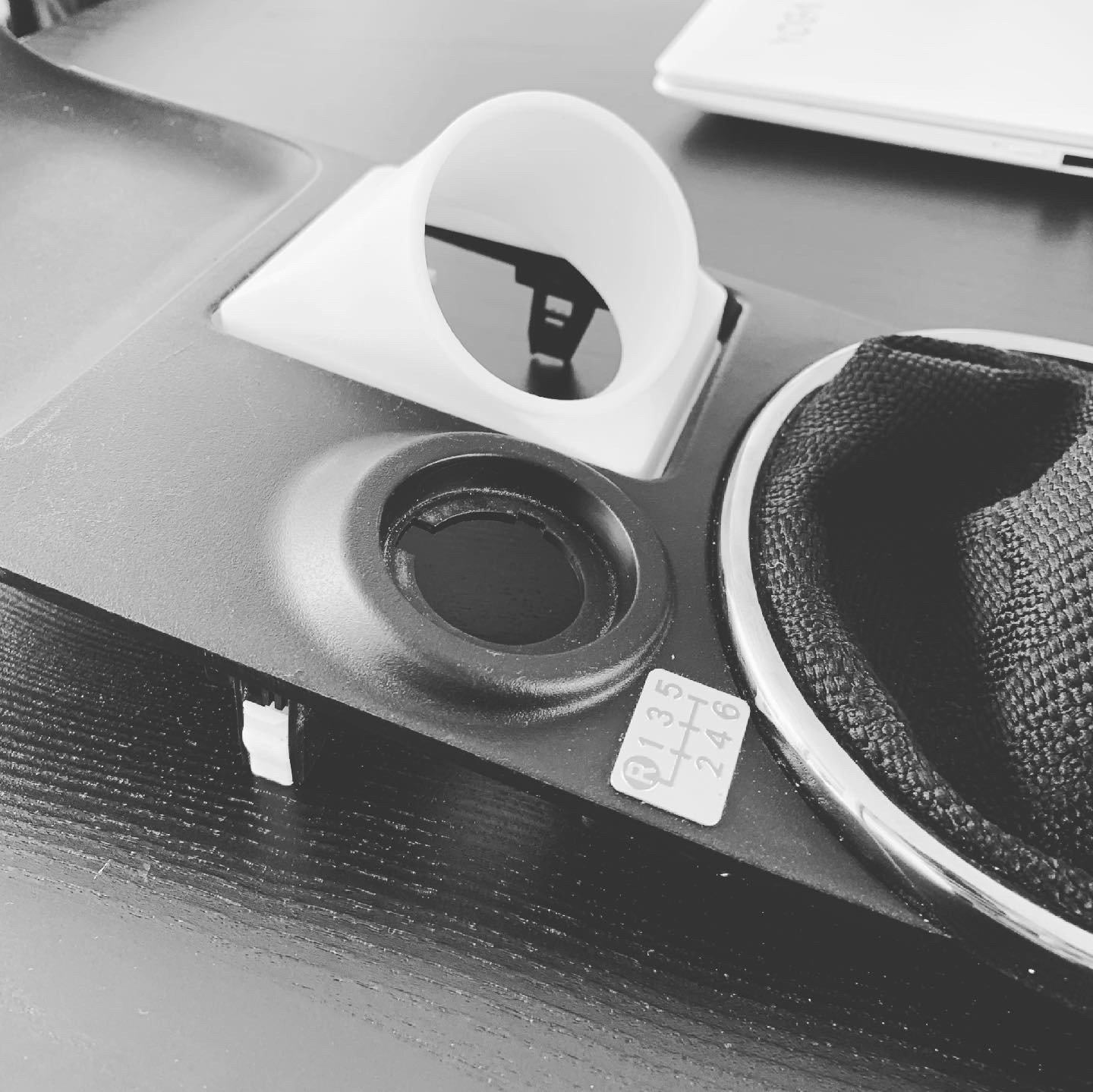 Adaptador de Reloj Turbo de 52mm en cenicero  - Is200 / Is300 / Lexus