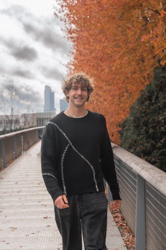 An image of a urban and travel engaged in walking.