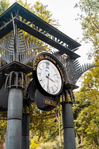 An image of a travel and gardens in a landmark.