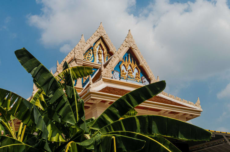 An image of a gardens, architecture, and travel in a cultural site.