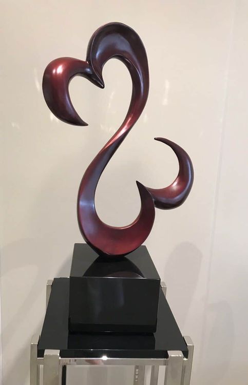 Open Heart Icon Sculpture (Large).jpg