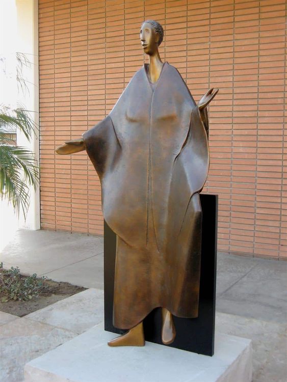 Story Teller - Life Size