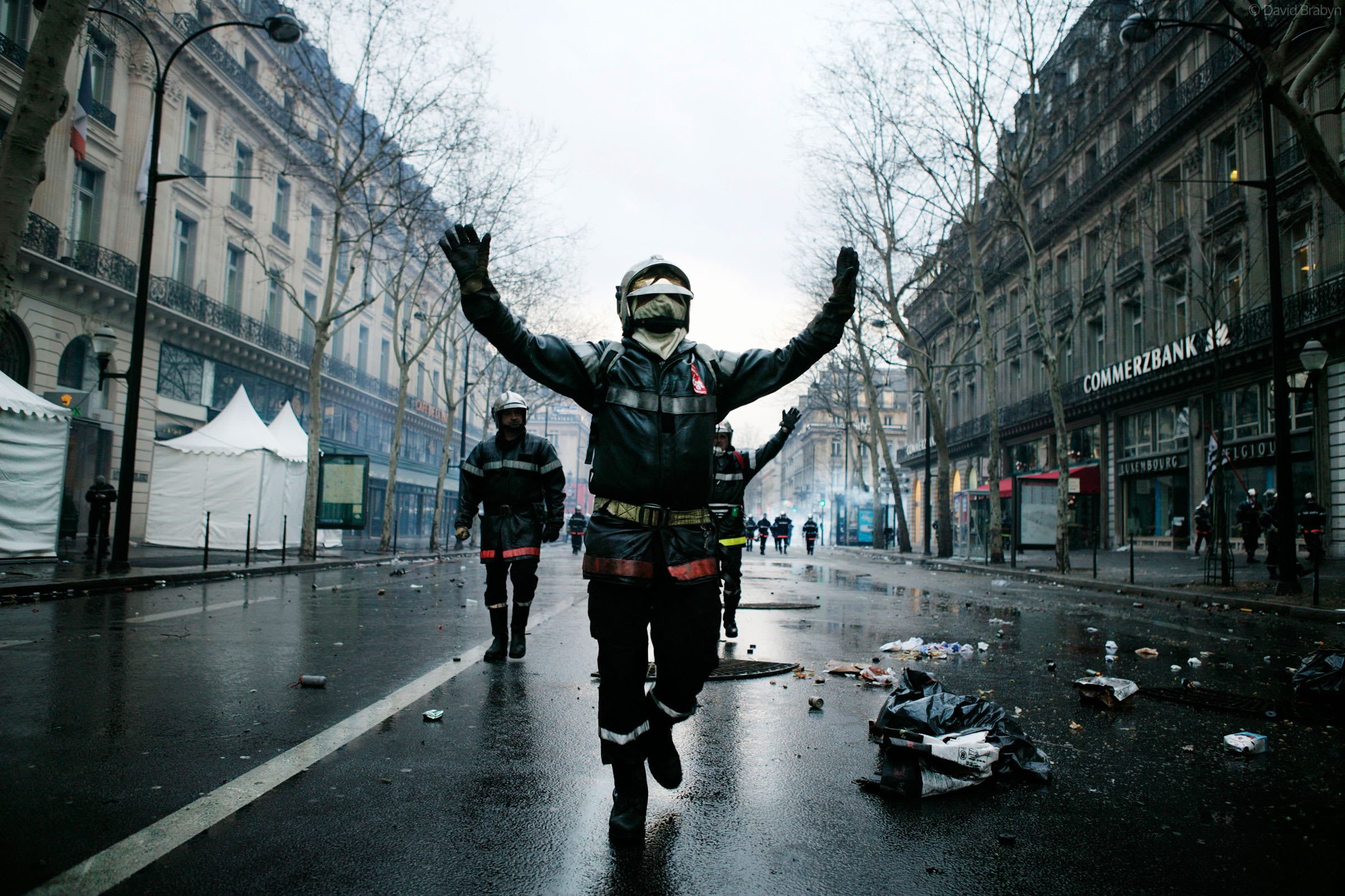 Firefighter Riot, Paris - David Brabyn Photojournalist New York City