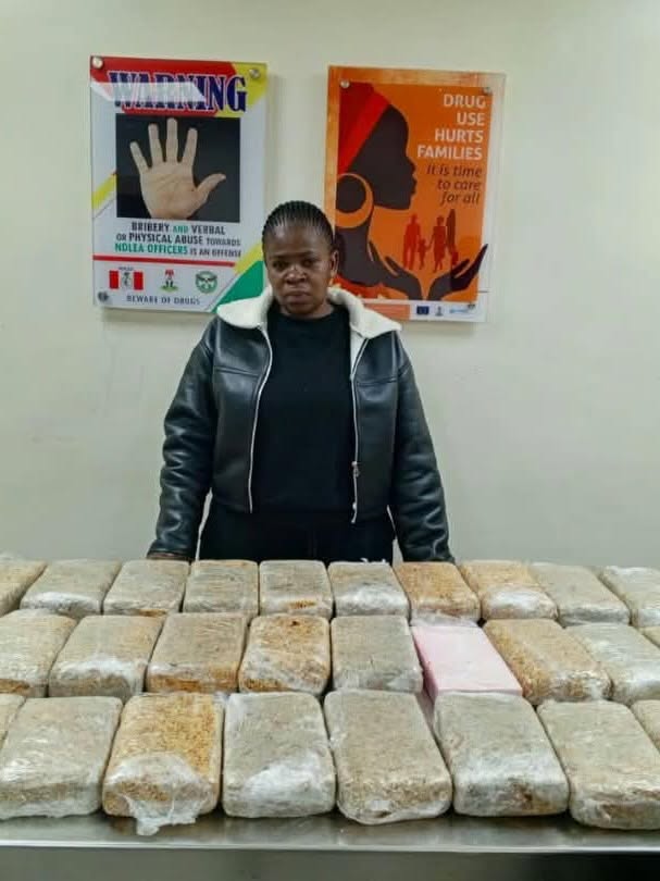 South African Woman Detained at Lagos Airport with 36.6kg Cocaine