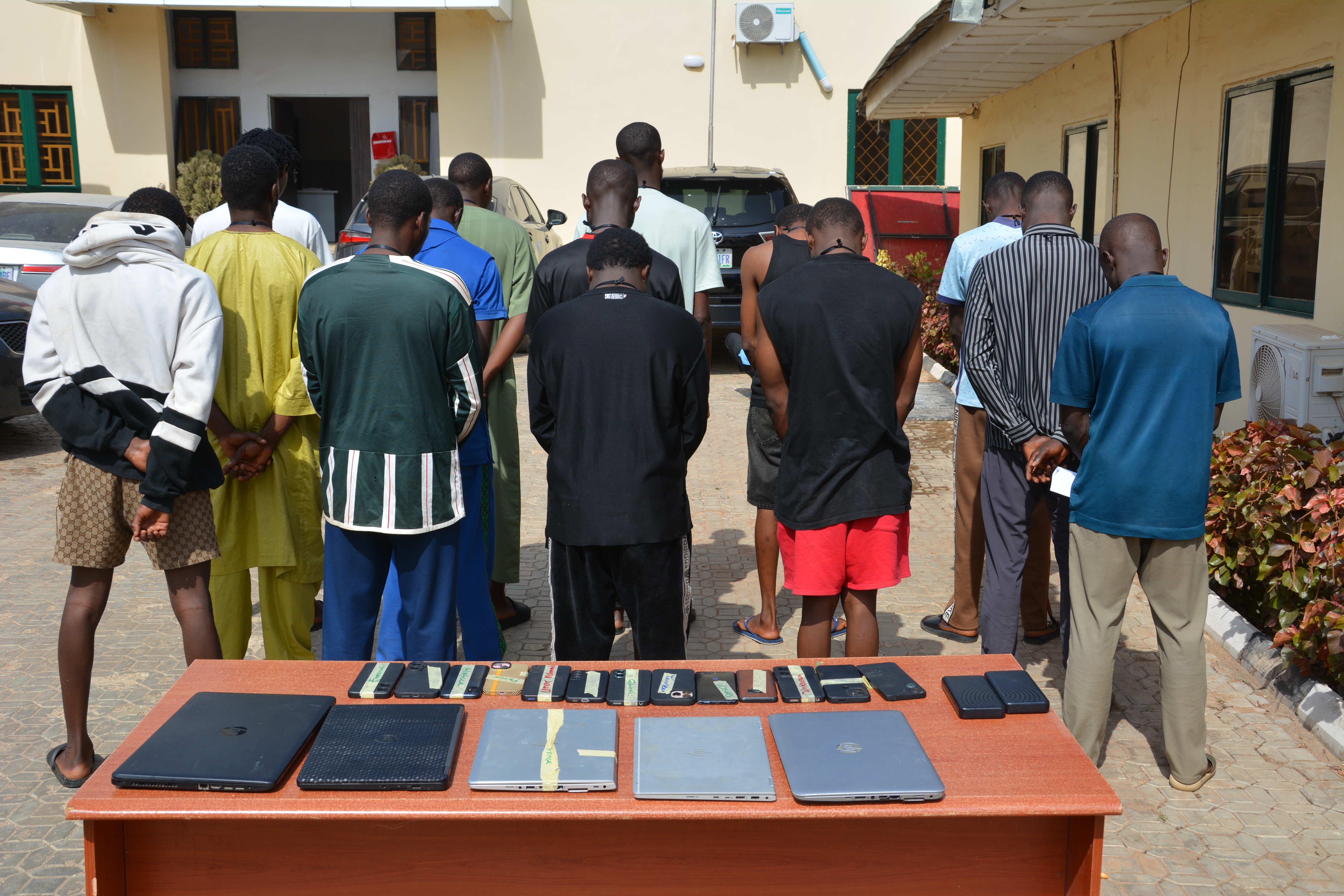 EFCC NABS 14 SUSPECTED INTERNET FRAUDSTERS IN PLATEAU STATE CAPITAL