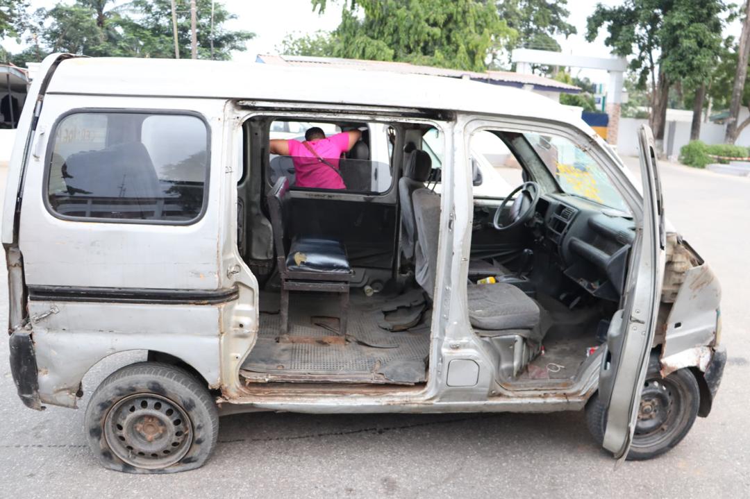 POLICE BURST LAGOS ONE-CHANCE ROBBERY GANG, ARREST KINGPIN