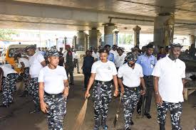 POLICE CLEANUP PUBLIC SPACES IN LAGOS TO CELEBRATES MAIDEN NIGERIA POLICE WEEK