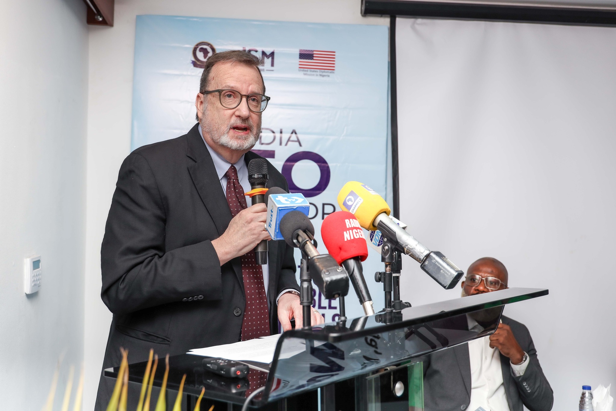 U.S. SPEAKER PROGRAM FOSTERS COLLABORATION, INNOVATION AMONG NIGERIAN MEDIA LEADERS