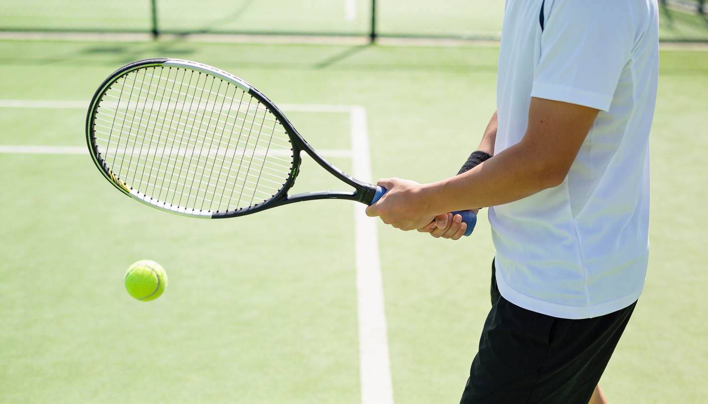 Теннисная ракетка для большого тенниса