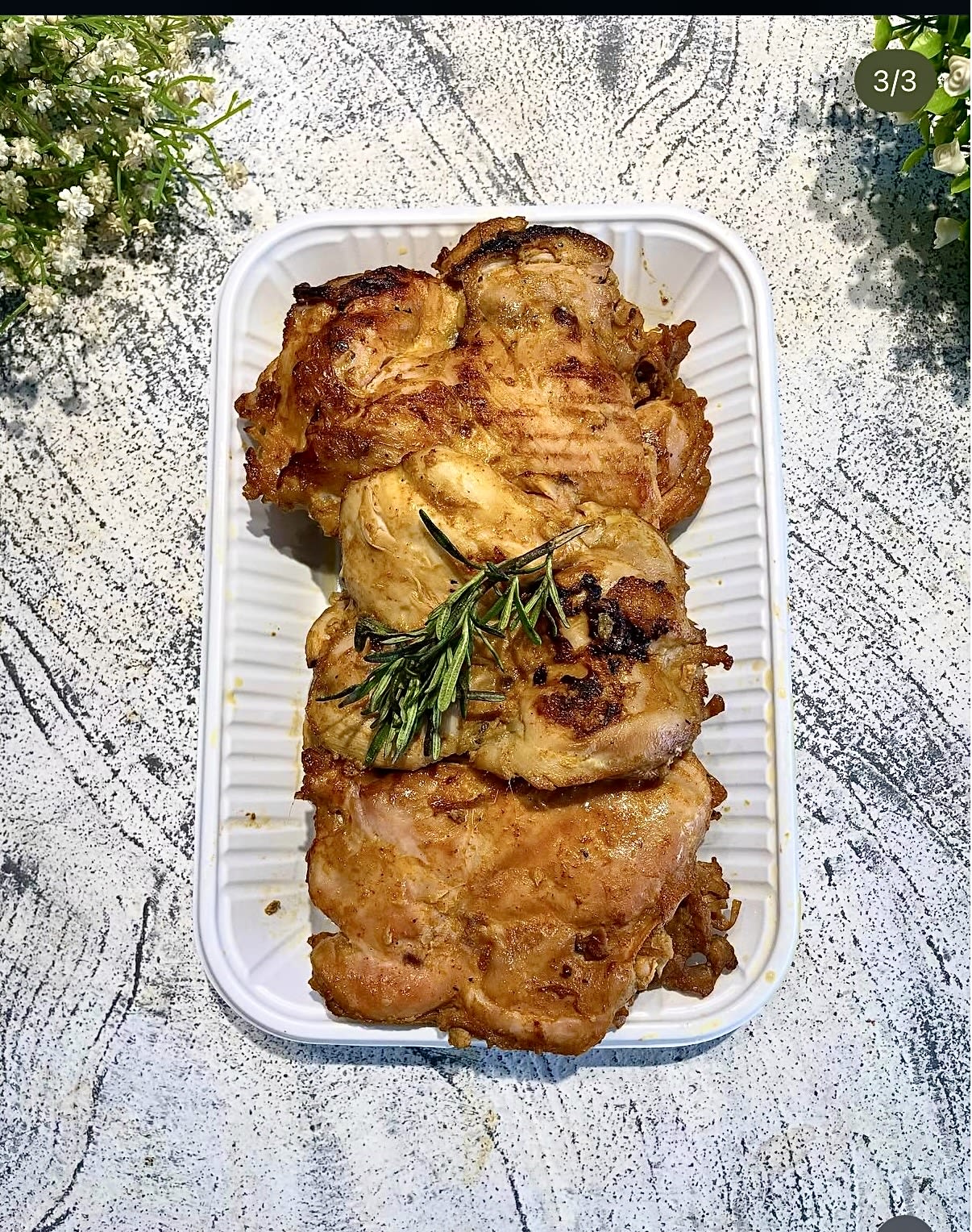 Grilled Boneless chicken thighs (120g )