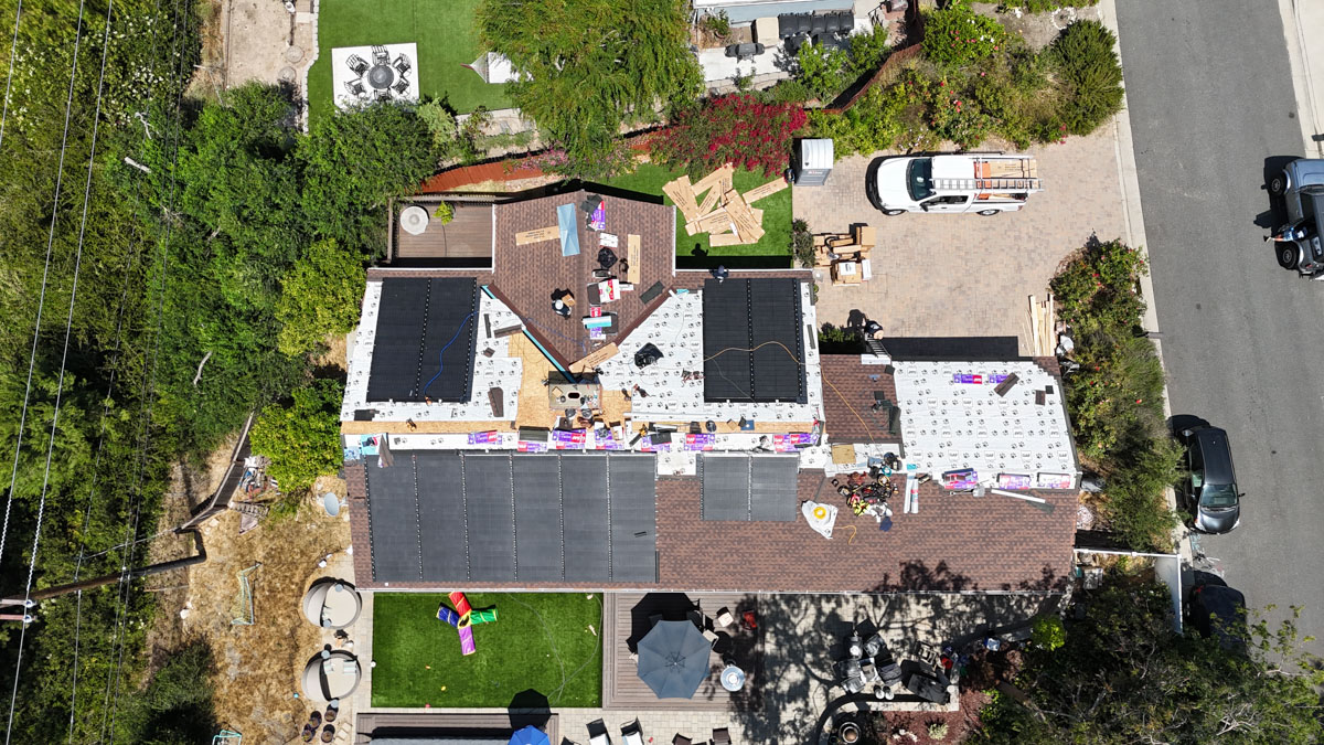 Integrated solar roof in Southern California by Chandler's Roofing