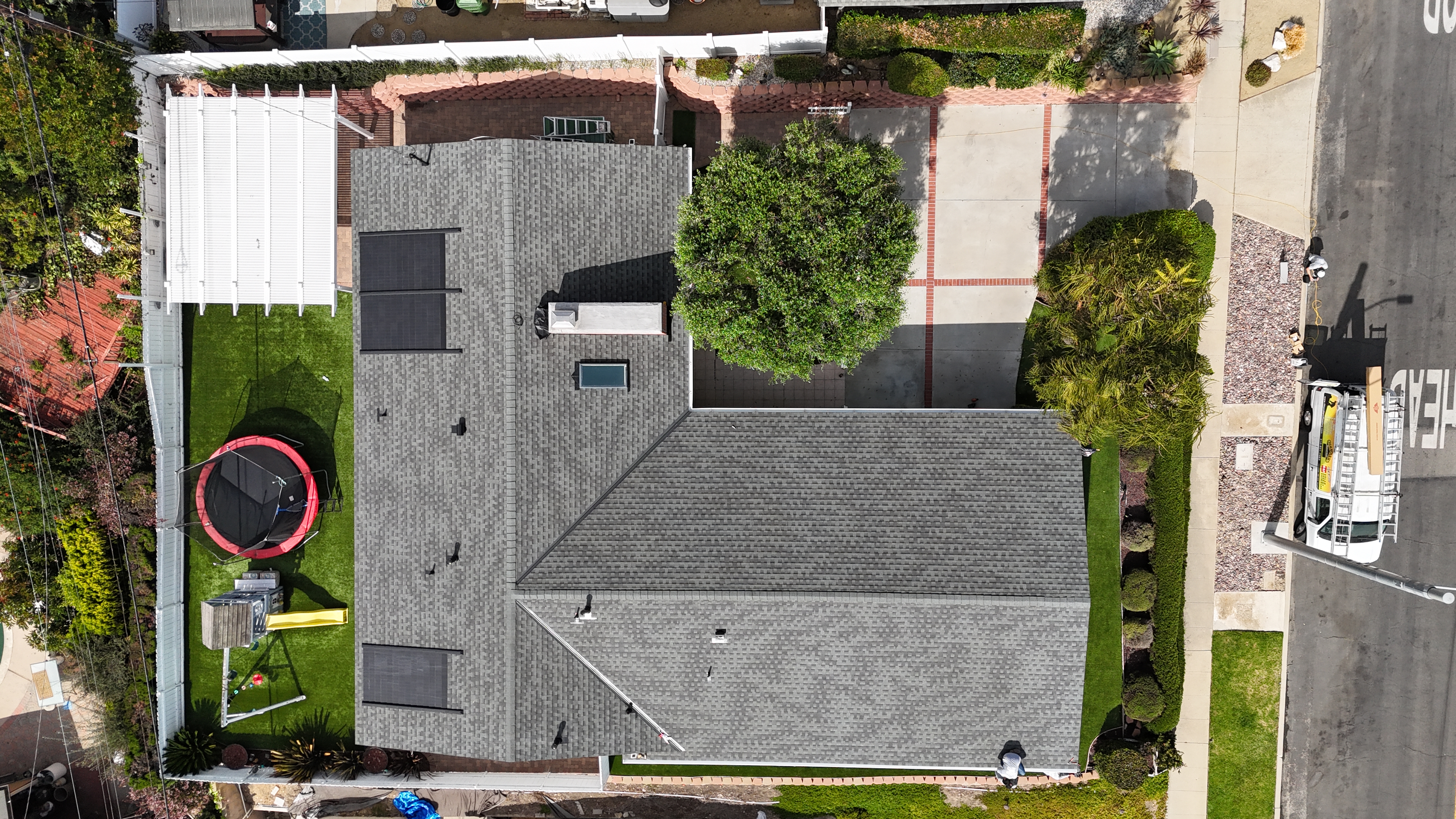 Chandler's Roofing GAF Energy Timberline Solar installation