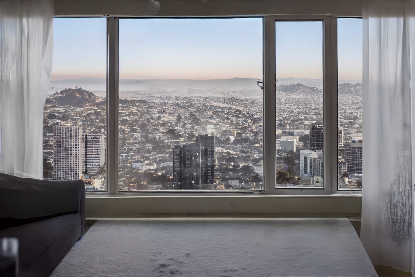 An image of a sunrise room