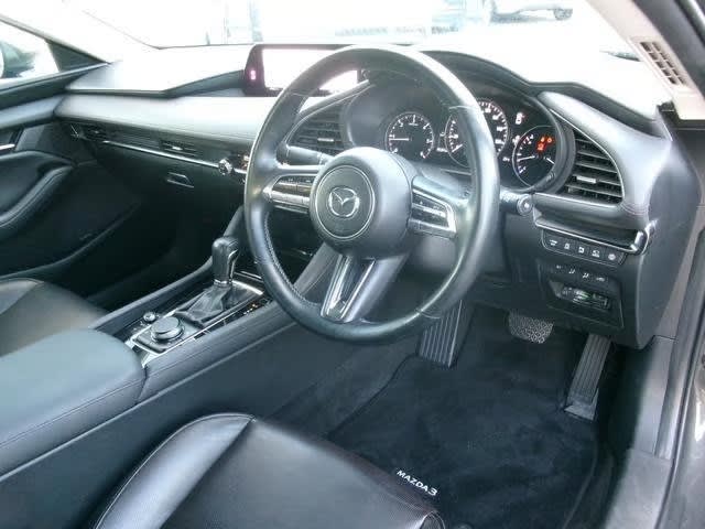 2019 MAZDA 3 DIESEL - Image 3