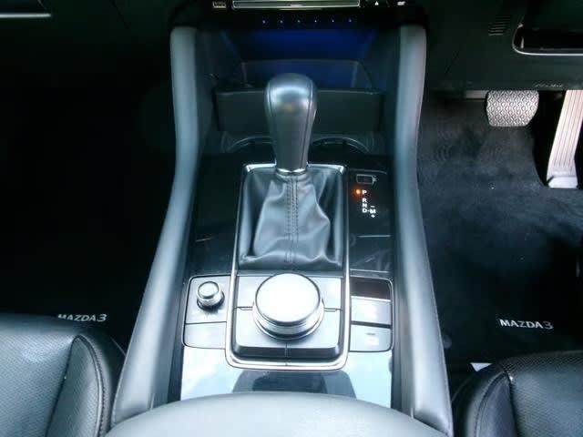 2019 MAZDA 3 DIESEL - Image 9