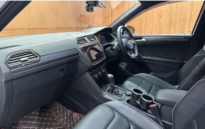 2019 VW Tiguan TDI R-Line: Sunroof💥 - Image 3