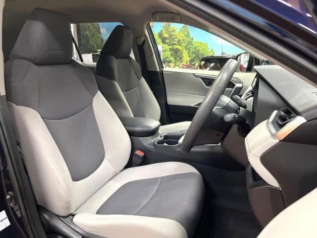 2019 Toyota Rav-4 - Image 3