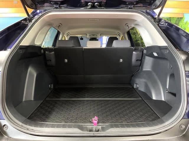 2019 Toyota Rav-4 - Image 5