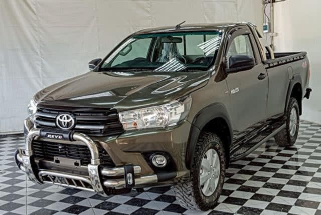 2019 TOYOTA HILUX 4WD SINGLE CAB - Image 10