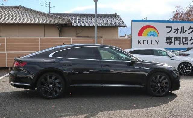 2019 VW ARTEON R-LINE ADVANCE 4-MOTION - Image 11