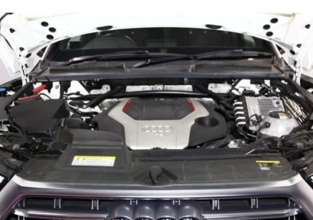 2019 Audi SQ5 - Image 5