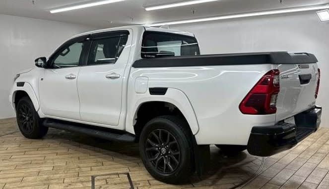 2023 Toyota Hilux GR-Sport  - Image 4