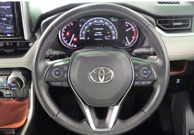 2019 Toyota Rav-4  - Image 2