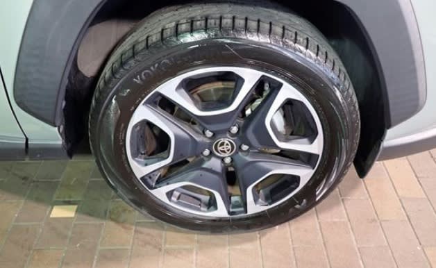 2019 Toyota Rav-4  - Image 6