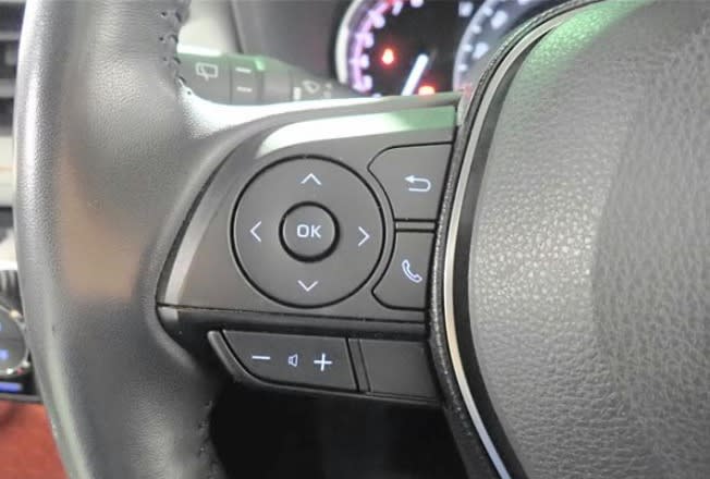 2019 Toyota Rav-4  - Image 9