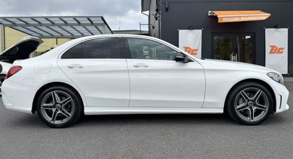 2019 Mercedes C-Class - Image 2