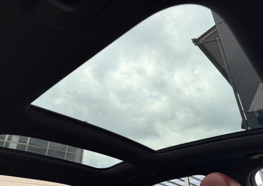 2019 Mercedes C-Class - Image 4