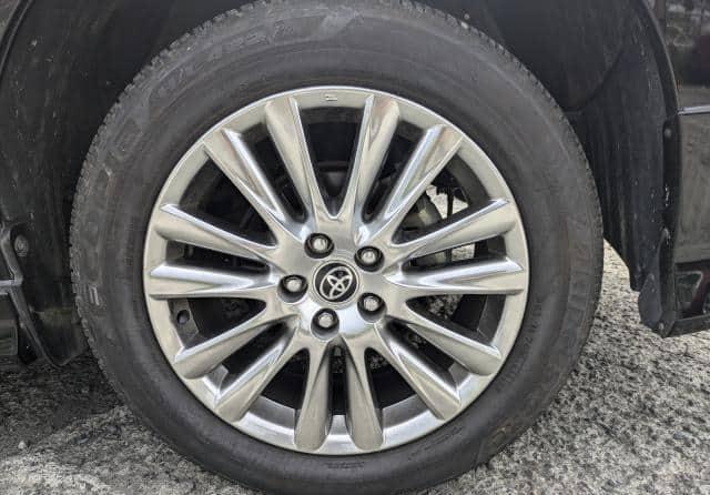 2019 Toyota Harrier - Image 8