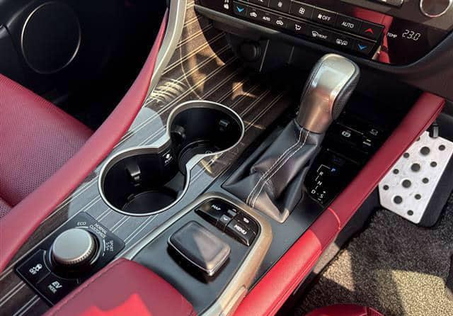 2019 Lexus Rx-450 Hybrid - Image 10