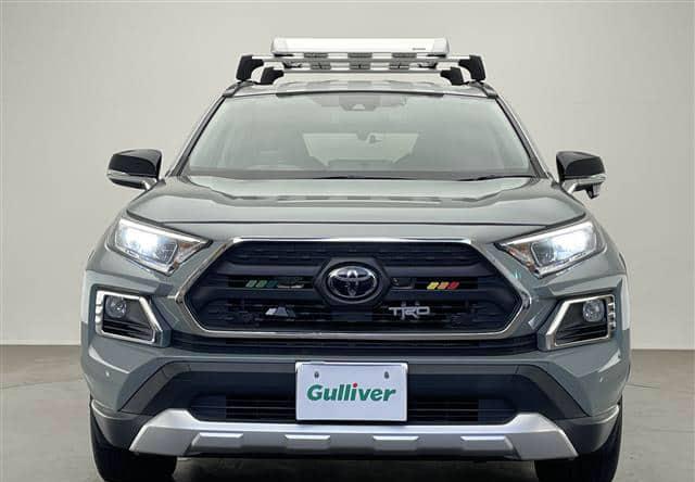 2020 Toyota RAV4 - Image 4