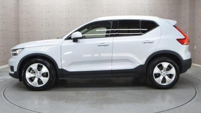 2019 Volvo XC40 - Image 5