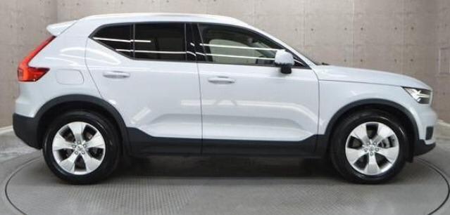 2019 Volvo XC40 - Image 7