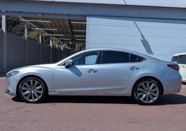2019 Mazda Atenza