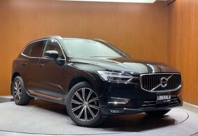 2019 VOLVO XC60 D4 MOMMENTUM