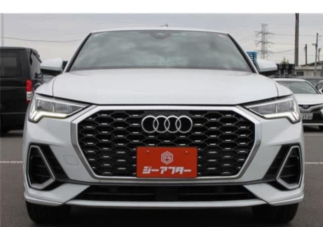 2020 AUDI Q3 - Image 3