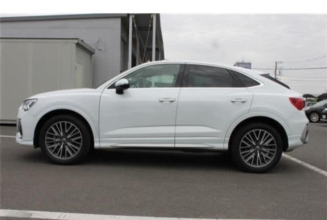 2020 AUDI Q3 - Image 5