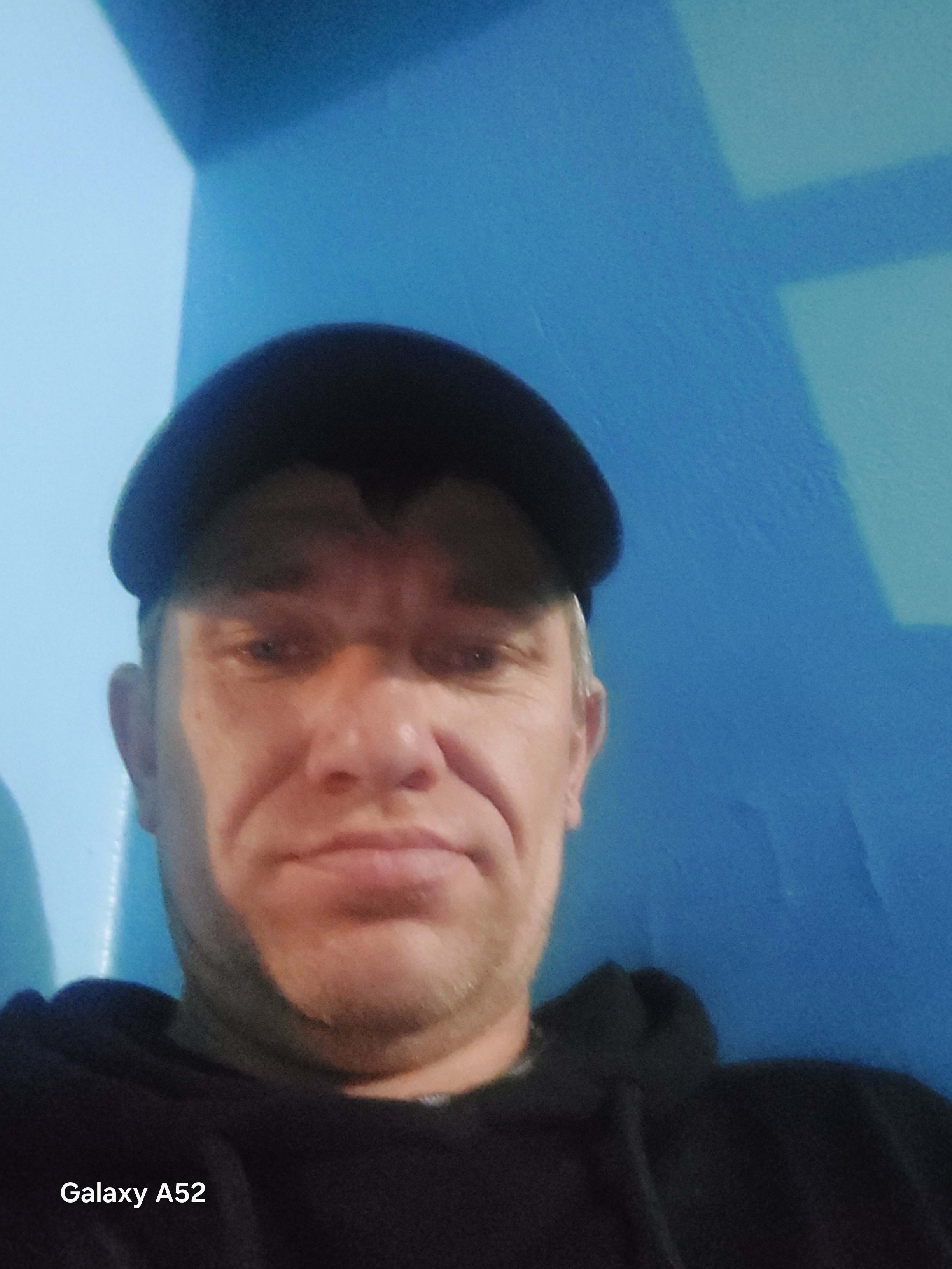 Profile photo: Man, 43 years, ΠΡΠ΅Π²ΠΎΠ»ΠΎΠΆΡΠΊ (1)