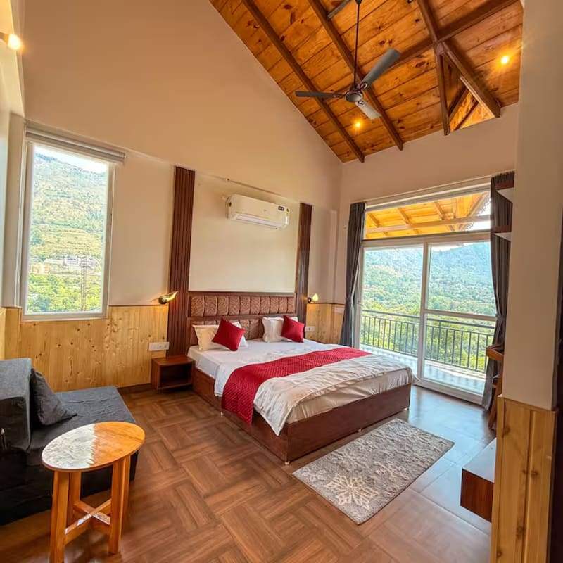 Luxury Suite Bedroom