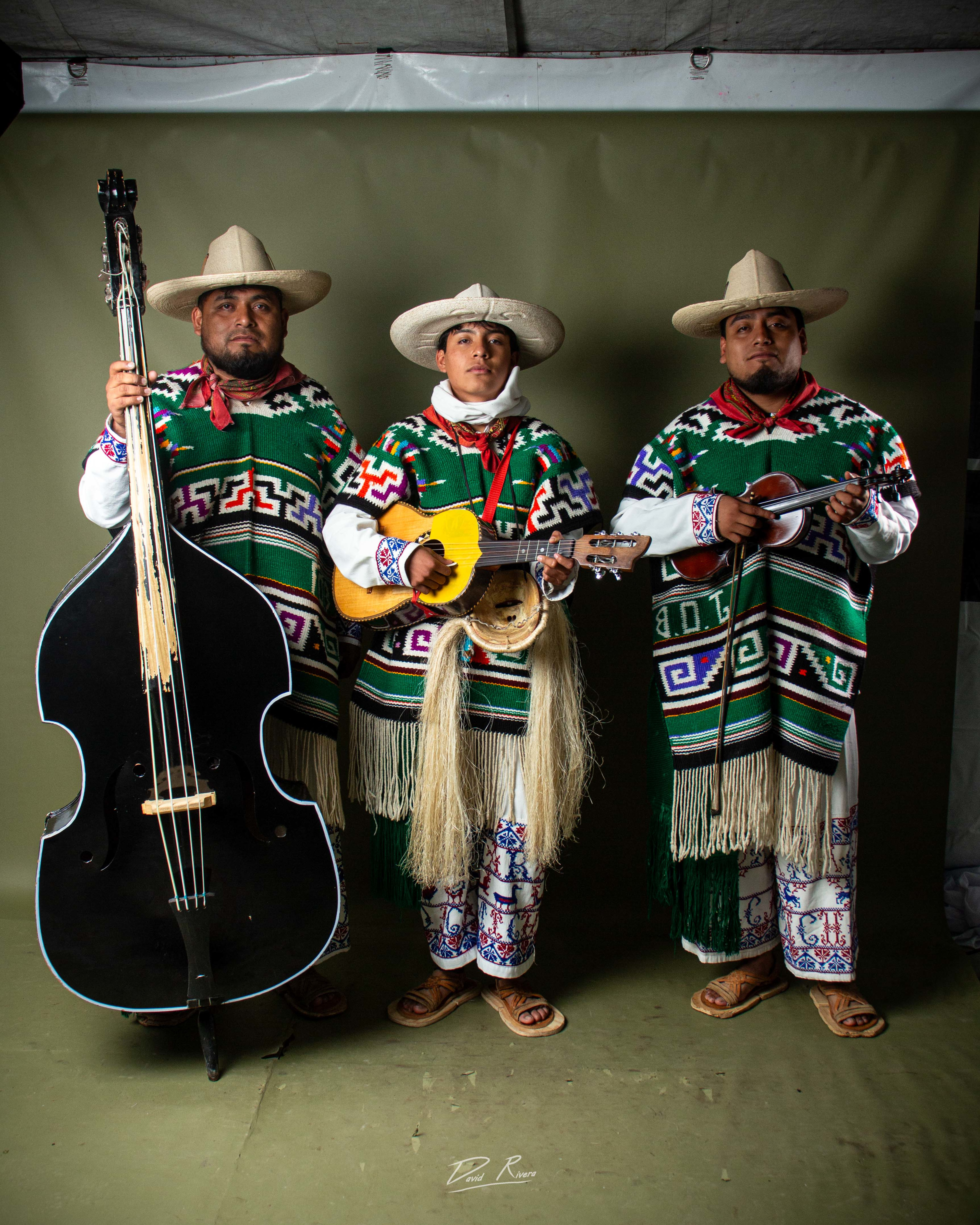 VIEJITOS DE JARACUARO - Fotografía 6